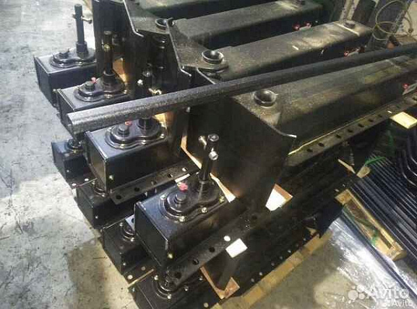 Цилиндрический мотор-редуктор A502-48.77-M1-5-P100B5 INNOVARI