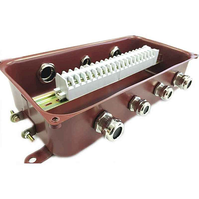 Коробка монтажная КМ 65-20 УХЛ1,5 IP65 латунный ввод ГОФРОМАТИК