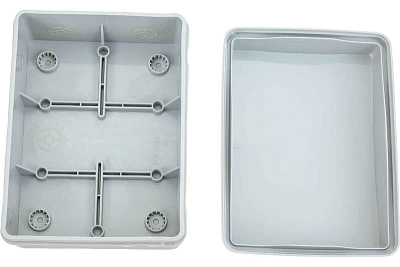 Коробка распаячная КМ42441 о/п 150x110x70мм серая (с конт.группой) ИЭК