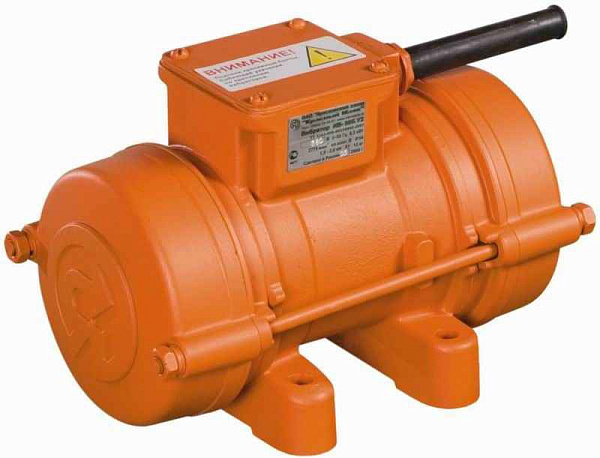 Площадочный вибратор ИВ-104Б 380 В