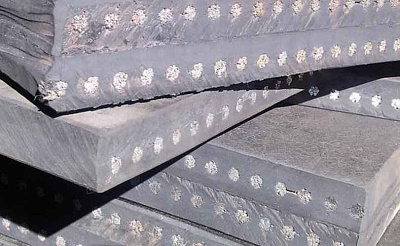 Пластина для отвалов ДСТ 1000х250х40 мм (металлический трос 6 мм) УЦЕНКА