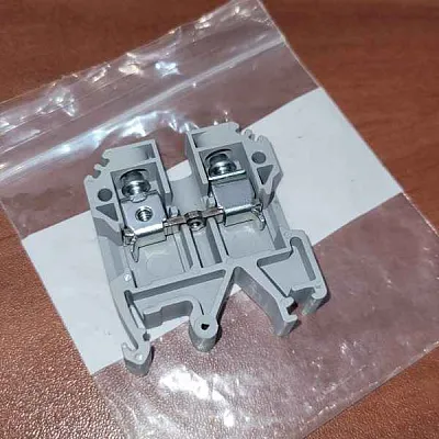 Клеммник ЗНИ- 70А 10мм2 (JXB70А) серый ИЭК